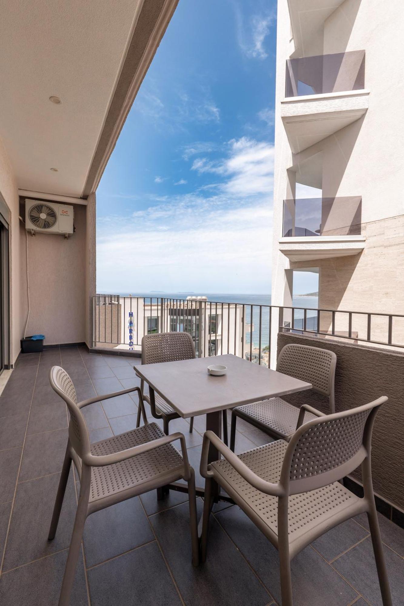 Franklin Rooms Sarandë Exterior foto