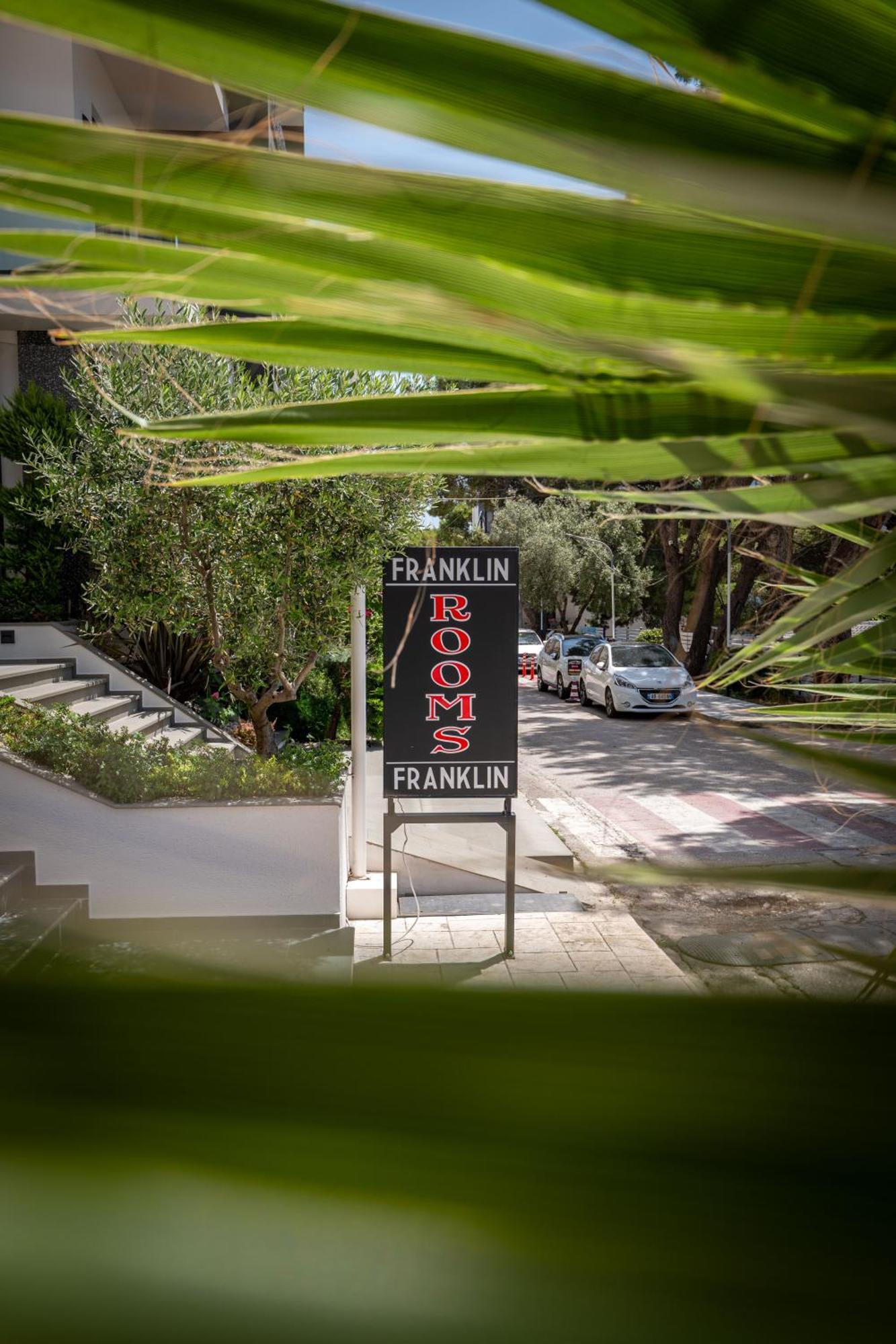 Franklin Rooms Sarandë Exterior foto
